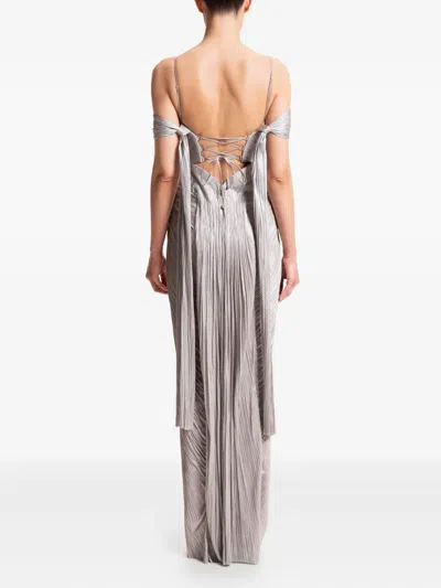 正面褶饰开衩礼服