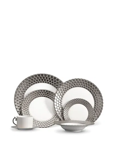 AEGEAN 浅碟（17厘米）