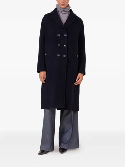 Fedeli Double-breasted Coat In Black