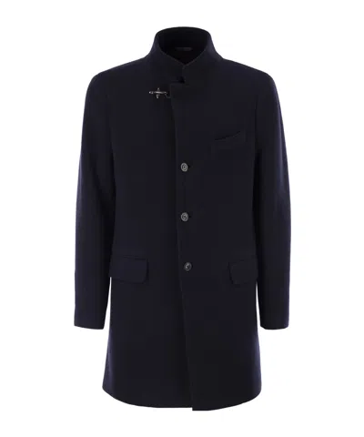 Fay Lobster-clasp Single-breasted Coat In Black