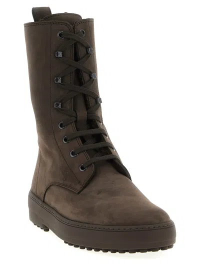 Tod's Winter Gommino In Brown
