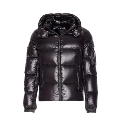 Tatras Iii Hooded Padded Quilted Jacket In Black