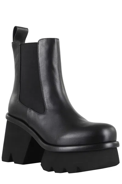 Paloma Barceló Elvia Ankle Boot With Round Toe In Black