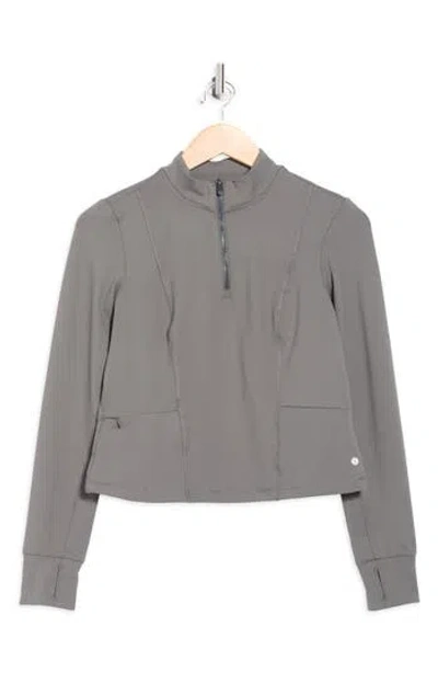Layer 8 Horizon Quarter Zip Top