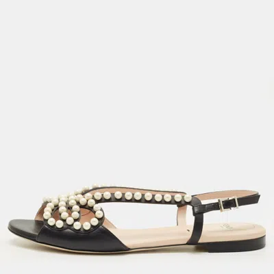 Pre-owned Fendi Black Leather Pearl Embellished Flat Sandals Size 38