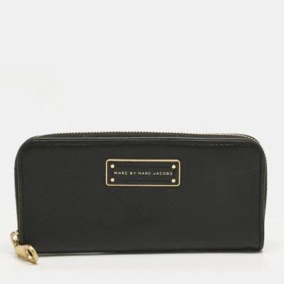 Pre-owned Marc By Marc Jacobs Black Leather Too Hot To Handle Continental Wallet