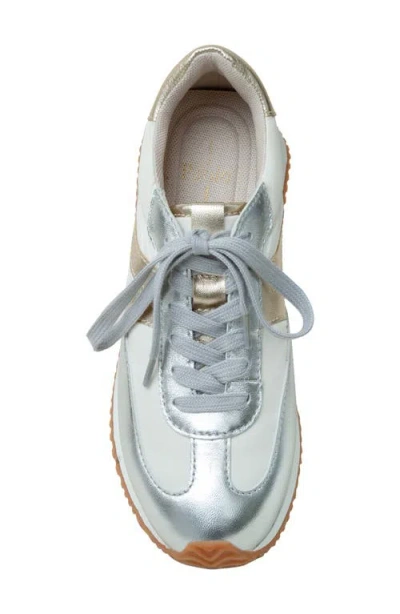 Linea Paolo Kaisa Sneaker In Silver