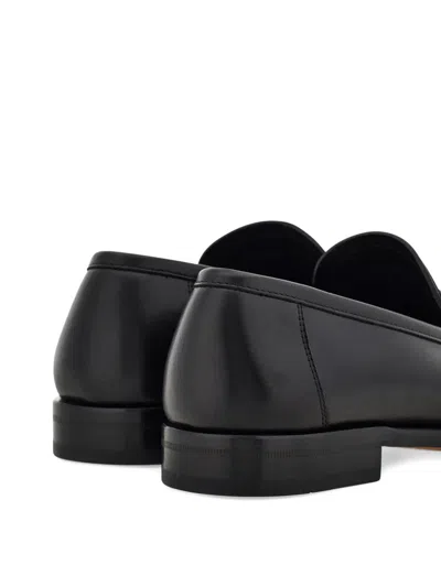 Ferragamo Loafer With Gancini Buckle In Black