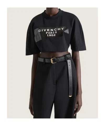 Givenchy Short Sleeve Cropped T-shirt With 3d Print In Black