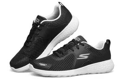 Skechers (wmns)  Go Walk Cool Sports Shoes Black/white