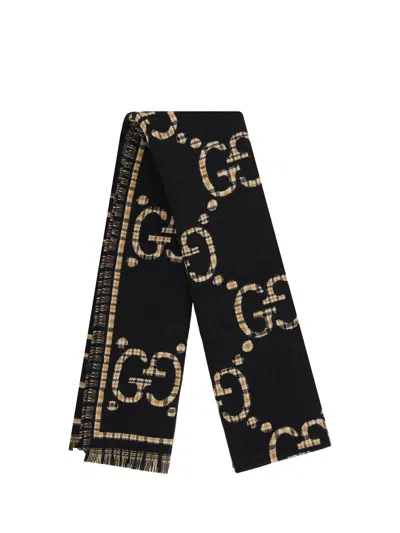 Gucci Gg Scarf In Black