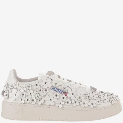 Autry Low-top Sneakers With Clean Silhouette And Rounded Toe In Multi