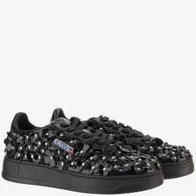 Autry Sparkling Black Low-top Sneakers With Sequin Detail In Black