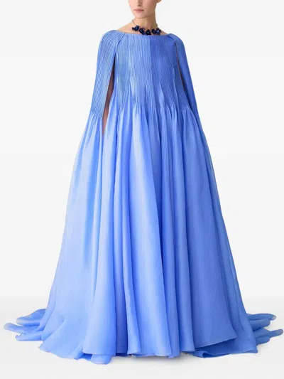 褶饰斗篷式礼服