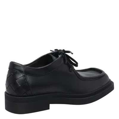 Bottega Veneta Round Toe Lace-up Shoes With Rubber Sole In Black