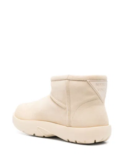 Bottega Veneta Women Mini Snap Boots In Neutral