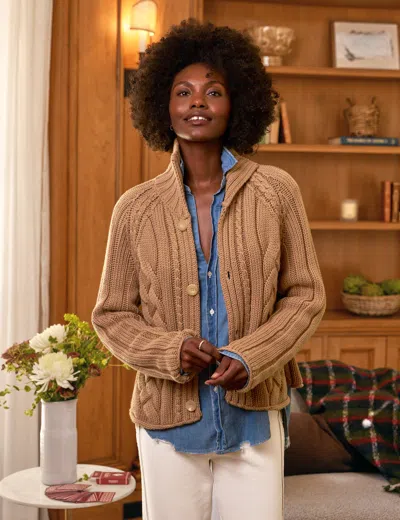 Frank & Eileen Mini Cotswolds In Brown