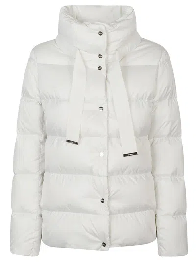 Herno Quilted Cape Jacket High Collar In White