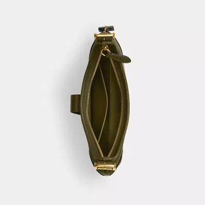 Coach Hamptons Logo-detail Shoulder Bag In Green