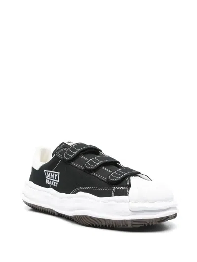 Miharayasuhiro Maison Mihara Yasuhiro Blakey Original Sole Canvas Low-top Sneakers In Black