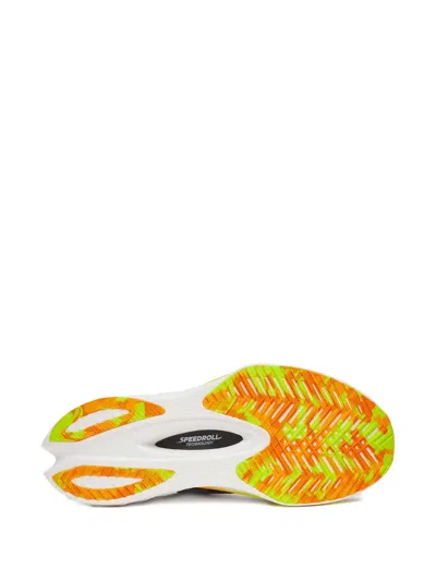 Saucony Endorphin Pro 4 Panelled Mesh Trainers In Black