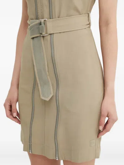 拉链束腰连衣裙