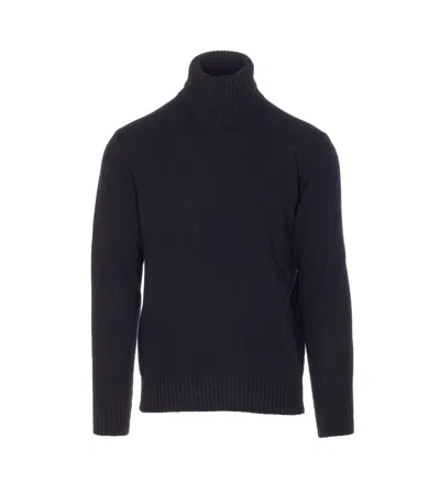 Seven Gauge Turtleneck Jumper In Black