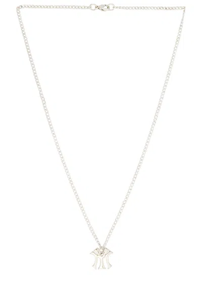 Maple Team Chain Necklace In Metallic