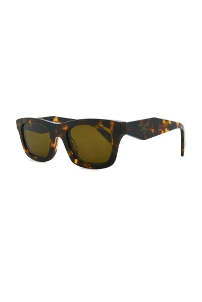 Prada Rectangular Sunglasses In Black