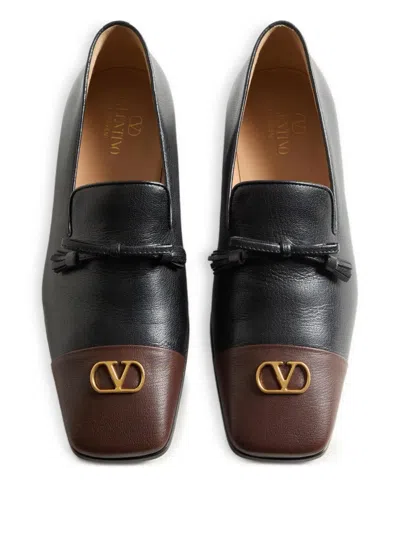 Valentino Babouchoes V-logo Tassel Loafers In Black