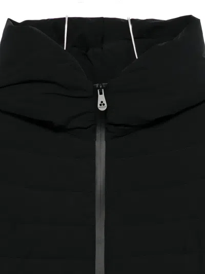 Peuterey Tailored Minimalist Black Parka With Quilted Design In Black