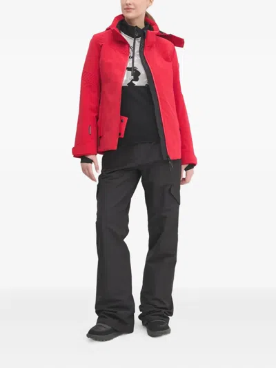 标贴连帽滑雪夹克