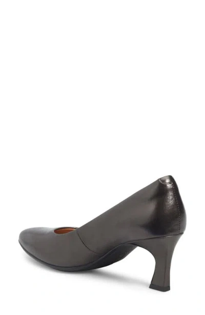 Söfft Samy Pointed Toe Pump In Black