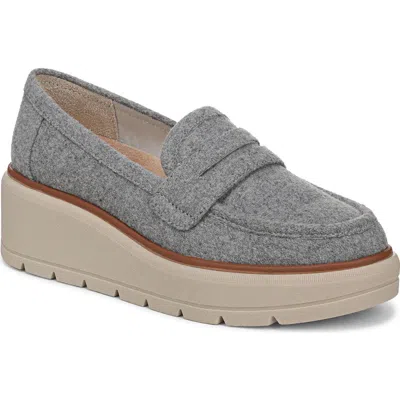 Dr. Scholl's Women's Nice Day Max Platform Lug Sole Loafers In Gray