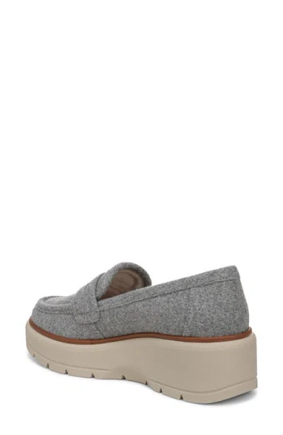 Dr. Scholl's Women's Nice Day Max Platform Lug Sole Loafers In Gray