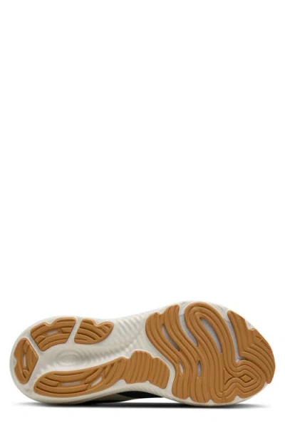 Brooks Glycerin 22 Running Shoe In Green