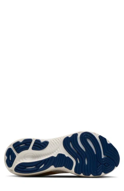 Brooks Glycerin 22 Running Shoe In Neutral