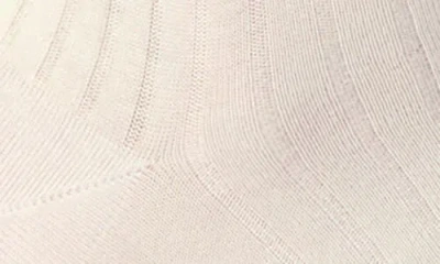 Oroblu Lightweight Crew Socks In White