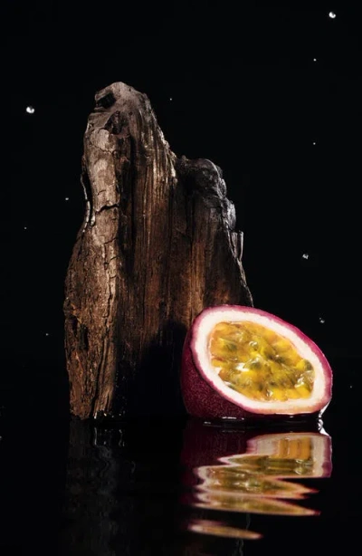 Dolce & Gabbana Velvet Passion Oud With Passion Fruit 3.4oz/100ml In Transparent