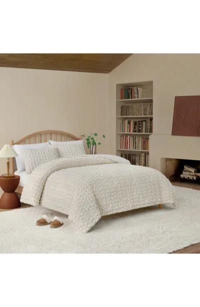 Ugg(r) Dafni Comforter & Shams Set In White