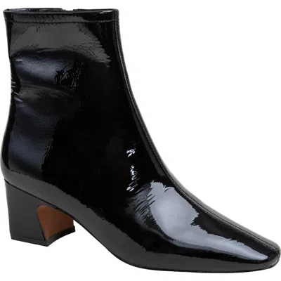 Linea Paolo Wrenly Block Heel Bootie In Black