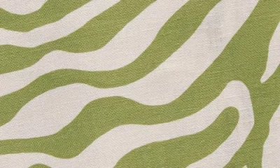 Matouk Regine Set Of 2 Guest Towels In Green