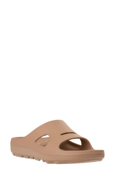 Revitalign Fusion Strive Slide Sandal In Brown