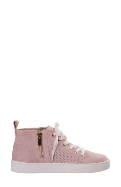 Revitalign Emma Sneaker In Pink