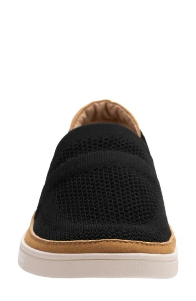 Revitalign Mariner Soho Slip-on Sneaker In Black