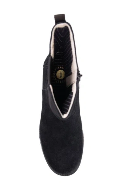 Revitalign Linden Side Stretch Panel Boot In Black