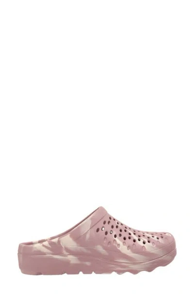 Revitalign Fusion Vitality Marbled Clog In Pink