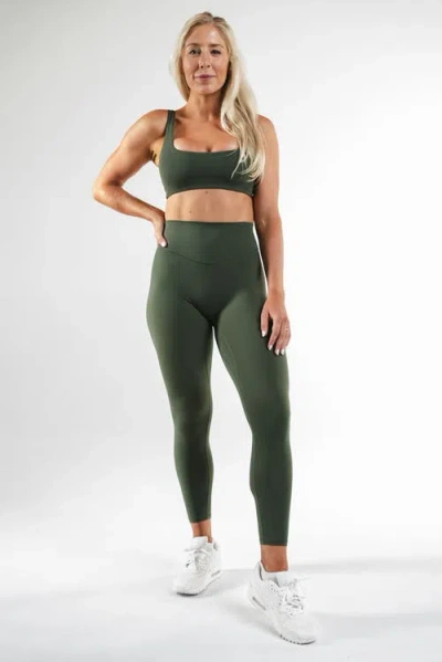 Vitality Cloud Ii Pant In Green