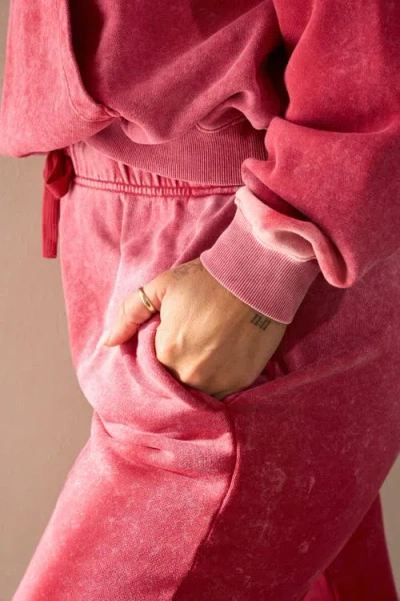 Vitality Trouser In Red