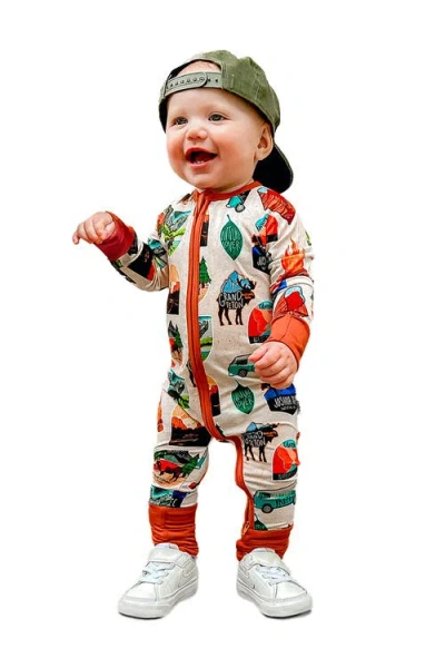 Fletch Tiny Traveler Snoozer In Multi